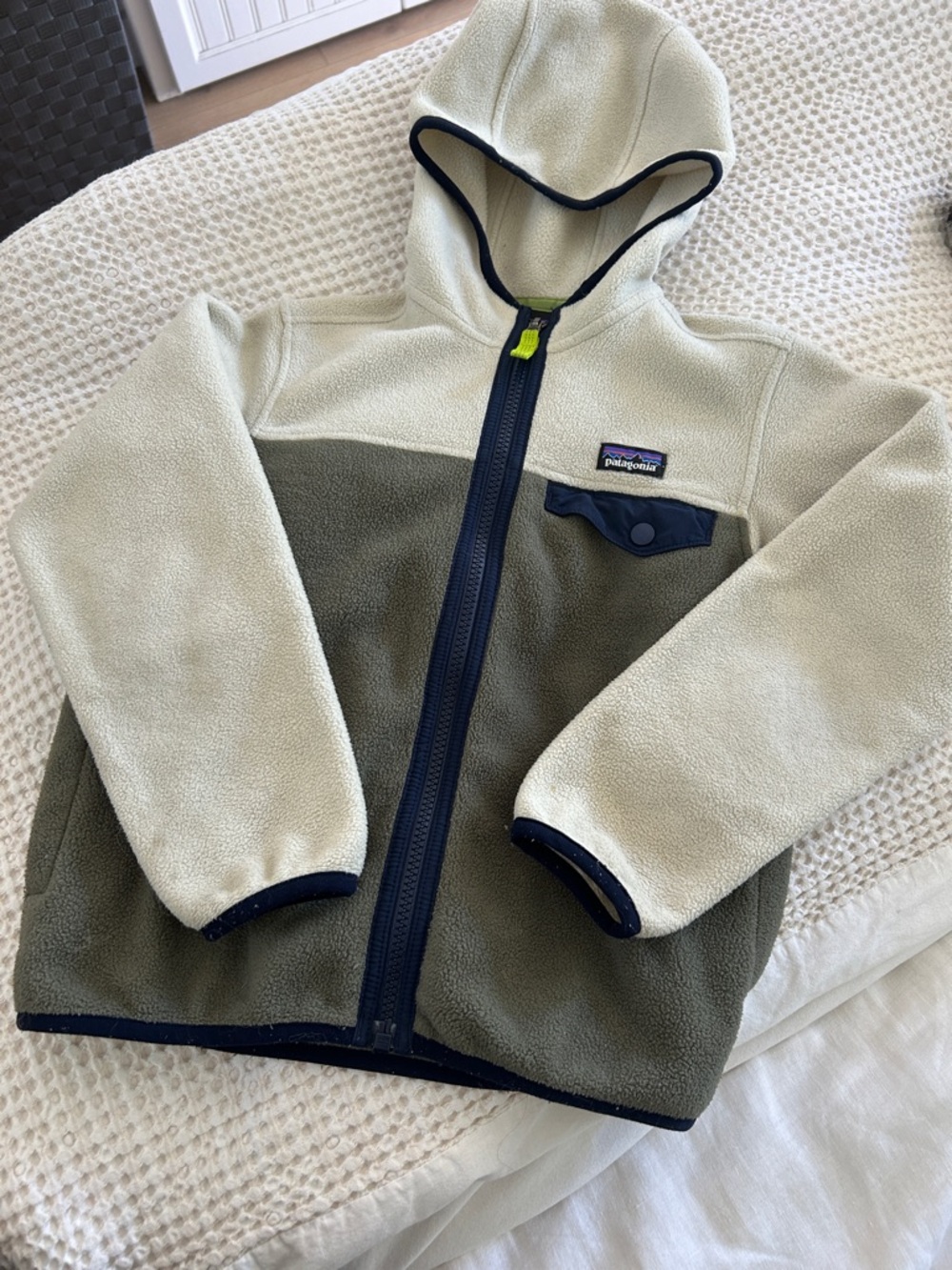 Patagonia Two-Tone Fleece Jacket in Cream & Olive with Navy Trim